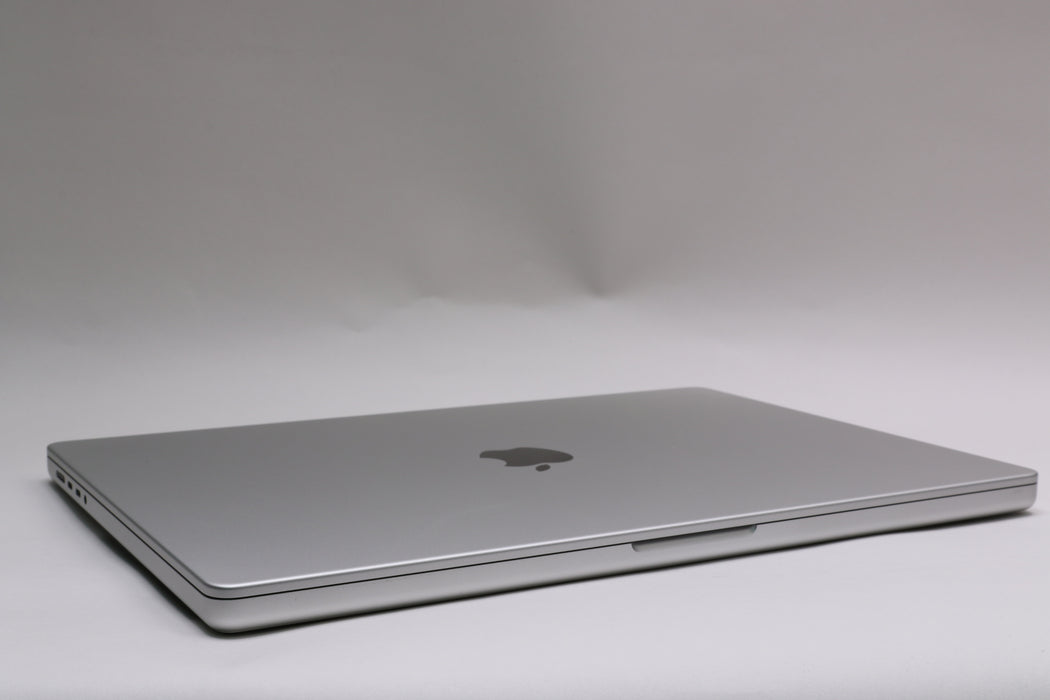 16" 2024, MacBook Pro, MX2W3LL/A, Apple M4 Max, 48GB, 1TB SSD, 40C