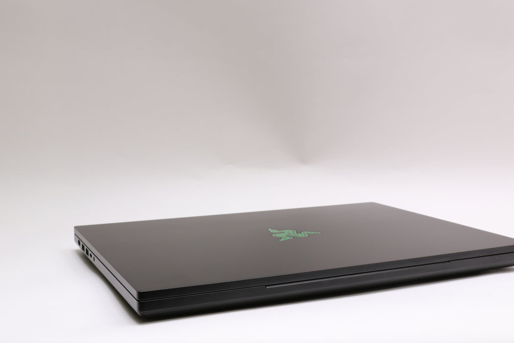 16" QHD+ Razer Blade 16 - RZ09-0510, i9-14900HX, 32GB, 2TB SSD, RTX 4090
