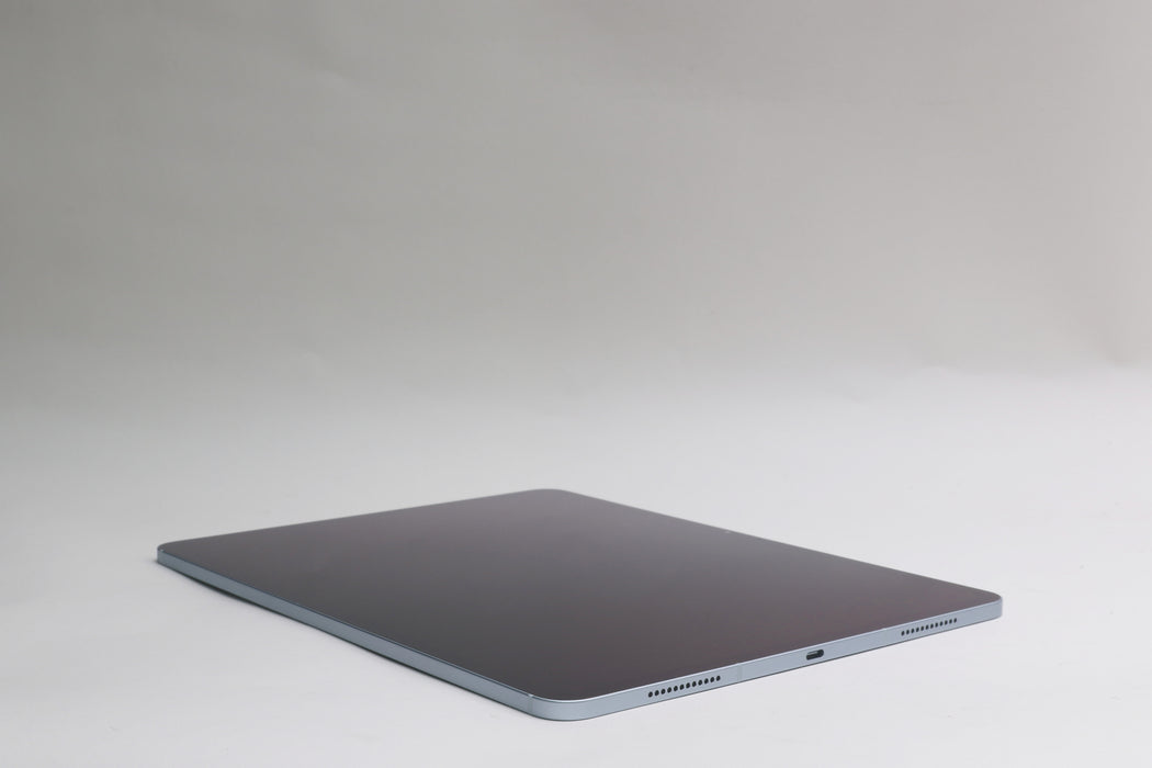13" Apple iPad Air M4, 256GB, Unlocked, Blue, MH9J4LL/A, w/ Keyboard, Pencil Pro