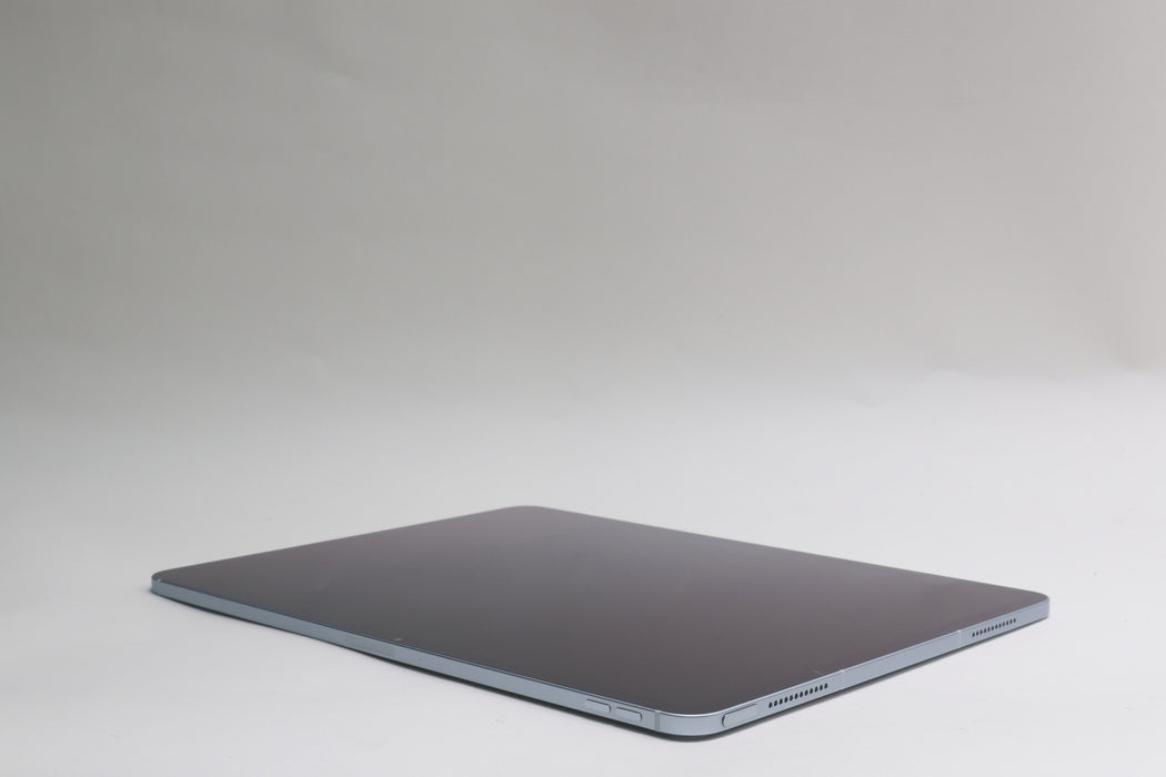 13" Apple iPad Air M4, 256GB, Unlocked, Blue, MH9J4LL/A, w/ Keyboard, Pencil Pro