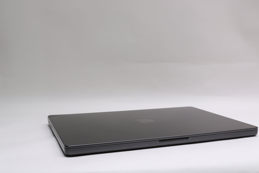 16" 2024, MacBook Pro, BTO, Apple M4 Max, 128GB, 8TB SSD, 40C