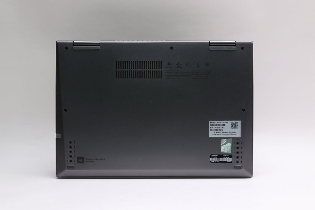 14" UHD+ Lenovo ThinkPad X1 Yoga Gen 8, i7-1370P, 32GB, 512GB SSD, Touchscreen