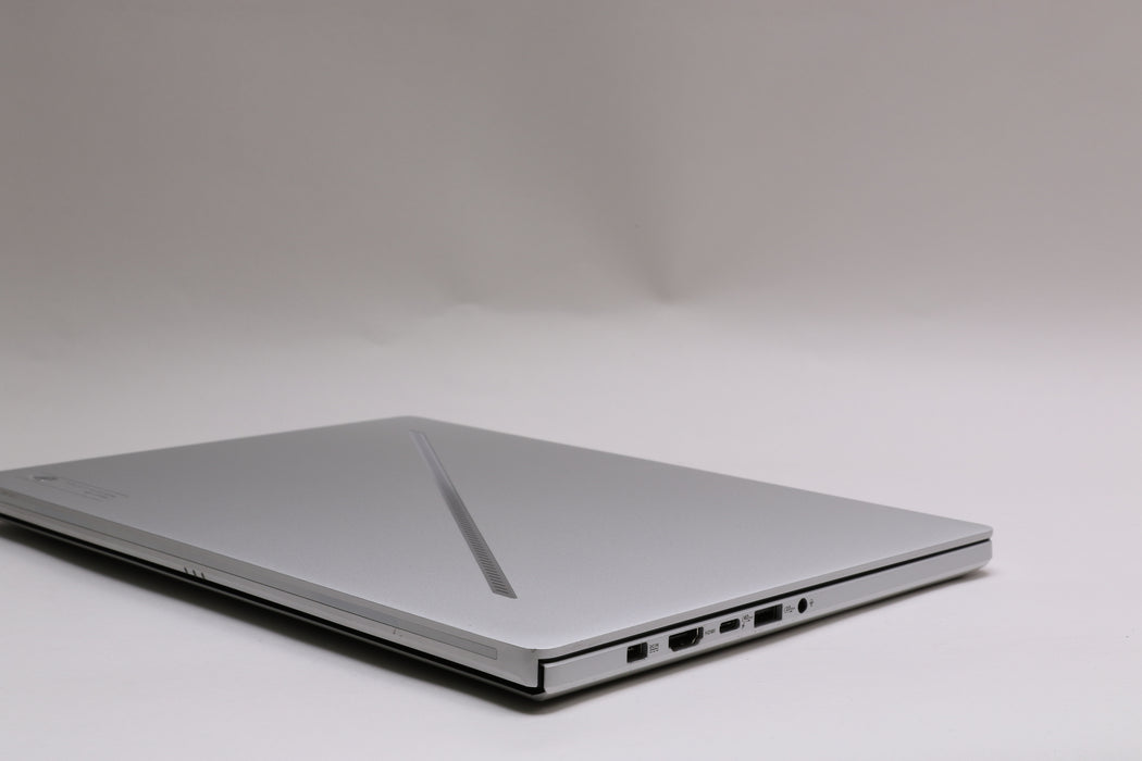 14" 2.8K ASUS ROG Zephyrus G14 GA403UI, Ryzen 9 8945HS, 32GB, 1TB SSD, RTX 4070