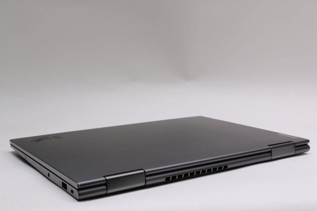 14" UHD+ Lenovo ThinkPad X1 Yoga Gen 8, i7-1370P, 32GB, 512GB SSD, Touchscreen