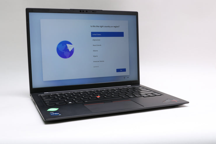 14" UHD+ Lenovo ThinkPad X1 Carbon Gen 10, i7-1270P, 32GB, 512GB SSD