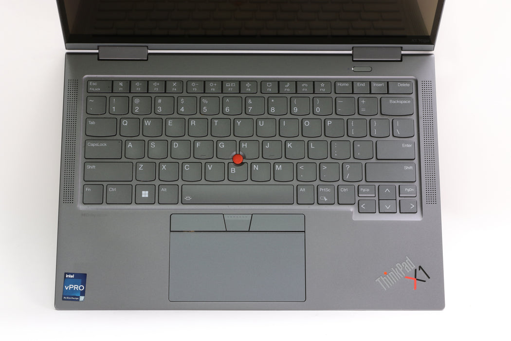 14" UHD+ Lenovo ThinkPad X1 Yoga Gen 8, i7-1370P, 32GB RAM, 512GB SSD, Touch!