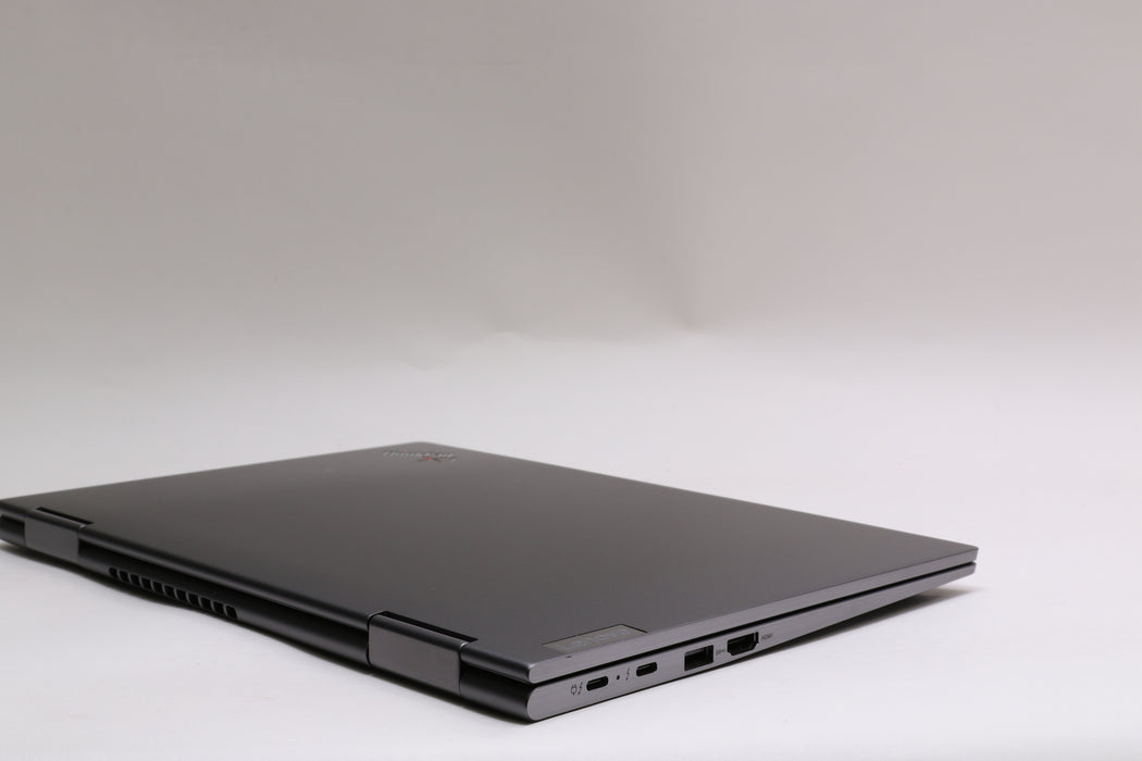 14" UHD+ Lenovo ThinkPad X1 Yoga Gen 8, i7-1370P, 32GB RAM, 512GB SSD, Touch!