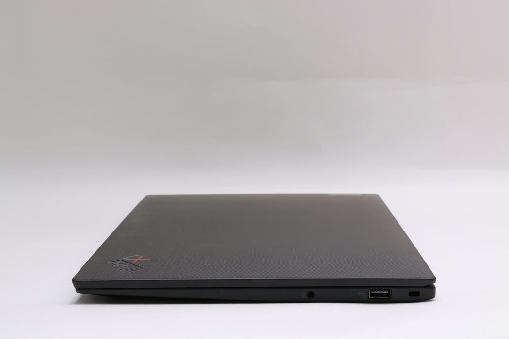 14" UHD+ Lenovo ThinkPad X1 Carbon Gen 10, i7-1270P, 32GB, 512GB SSD