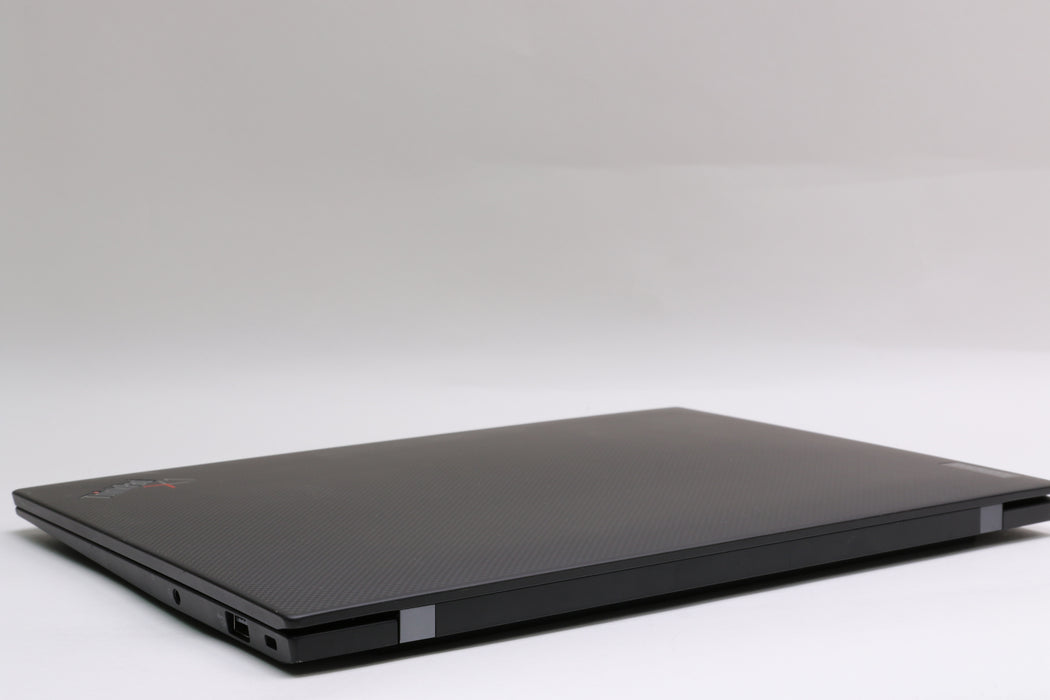 14" UHD+ Lenovo ThinkPad X1 Carbon Gen 10, i7-1270P, 32GB, 512GB SSD