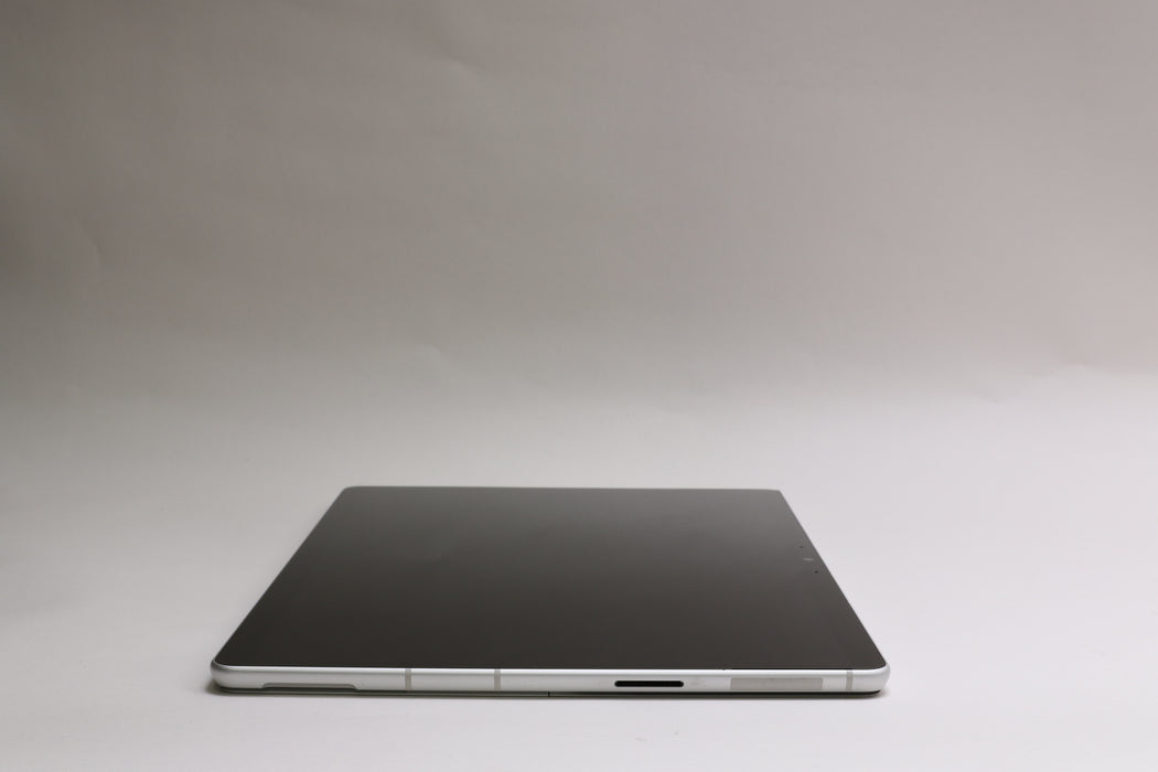 12.8" Microsoft Surface Pro 9, Microsoft SQ3, 16GB, 512GB, Touch, w/ Pen, KB!