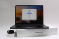 14" 2025, MacBook Pro, MDE14LL/A, Apple M5, 16GB, 1TB SSD, 10C