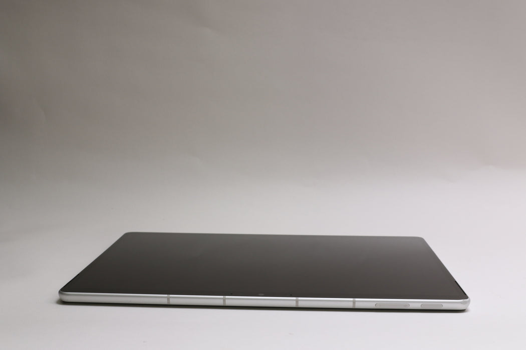 12.8" Microsoft Surface Pro 9, Microsoft SQ3, 16GB, 512GB, Touch, w/ Pen, KB!
