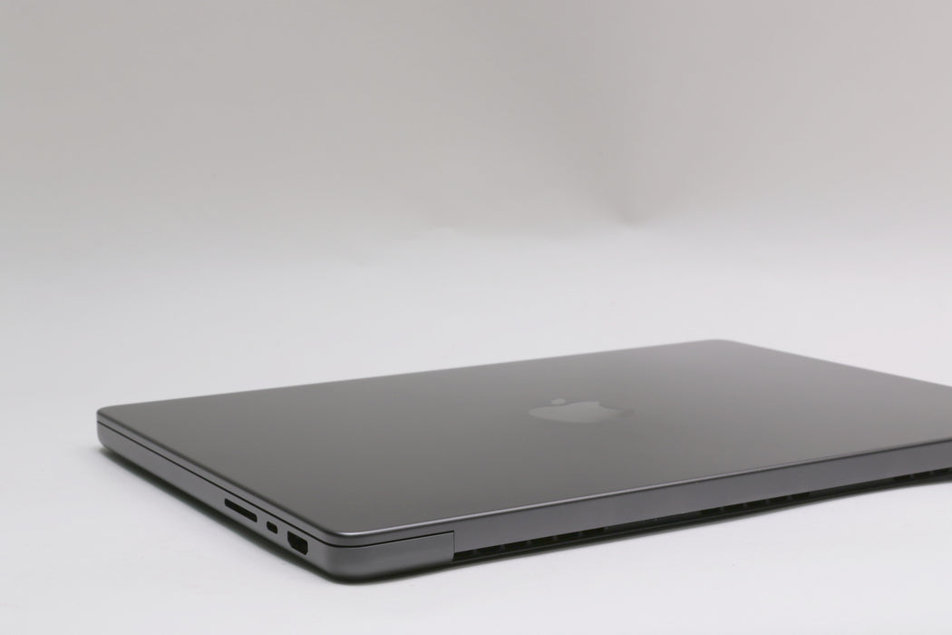 14" 2025, MacBook Pro, MDE14LL/A, Apple M5, 16GB, 1TB SSD, 10C