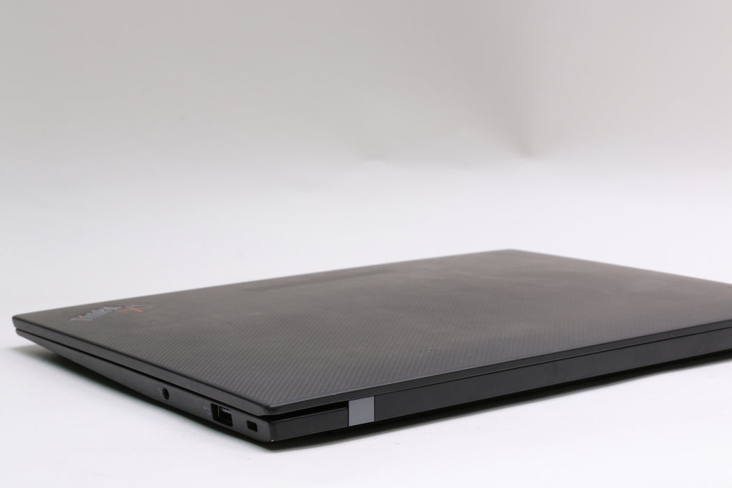 14" UHD+ Lenovo ThinkPad X1 Carbon Gen 10, i7-1270P, 32GB, 512GB SSD
