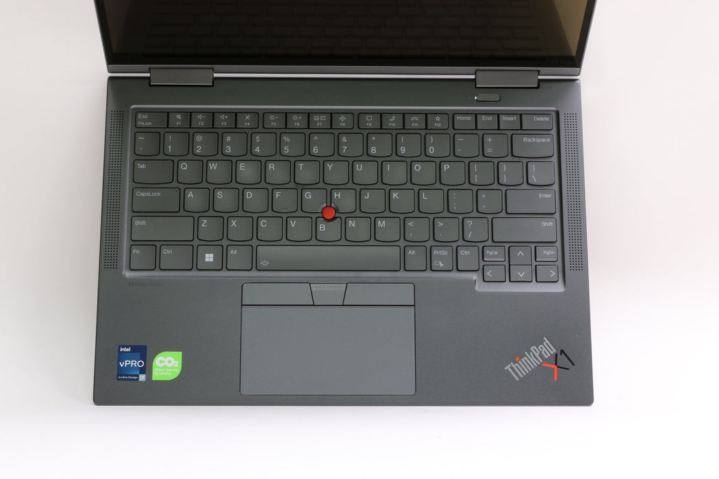 14" UHD+ Lenovo ThinkPad X1 Yoga Gen 8, i7-1370P, 32GB, 512GB SSD, Touchscreen