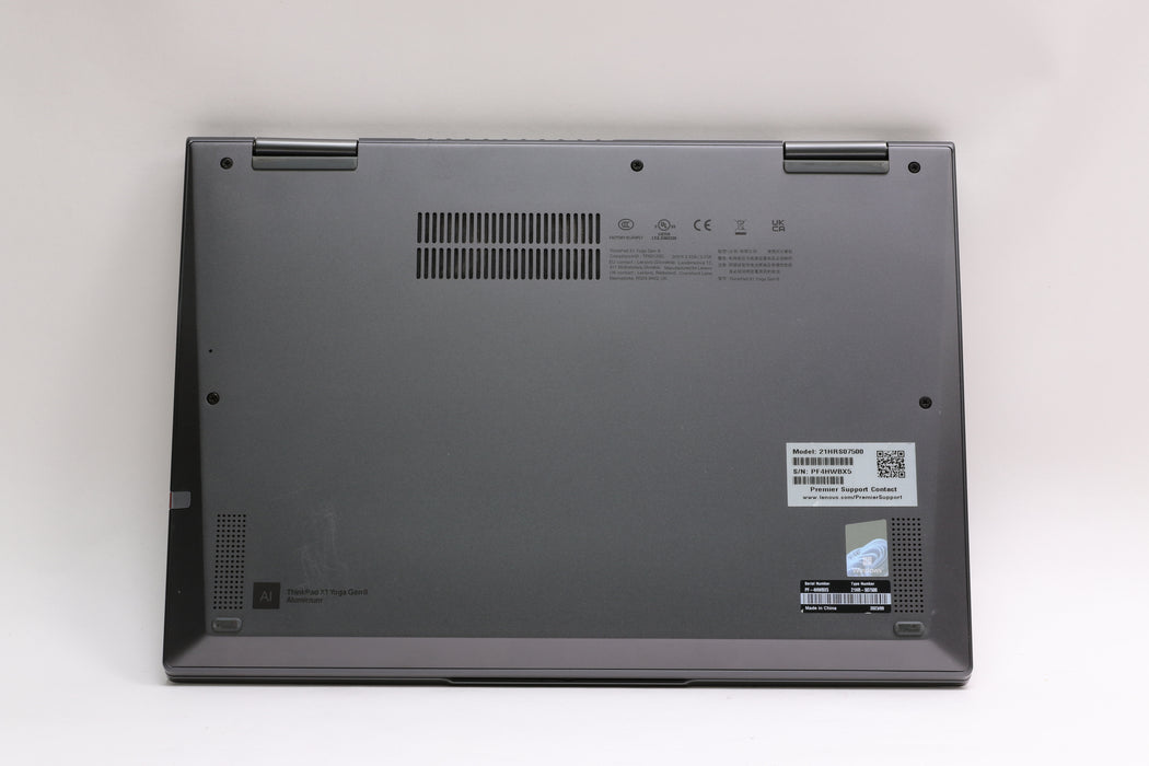 14" UHD+ Lenovo ThinkPad X1 Yoga Gen 8, i7-1370P, 32GB, 512GB SSD, Touchscreen