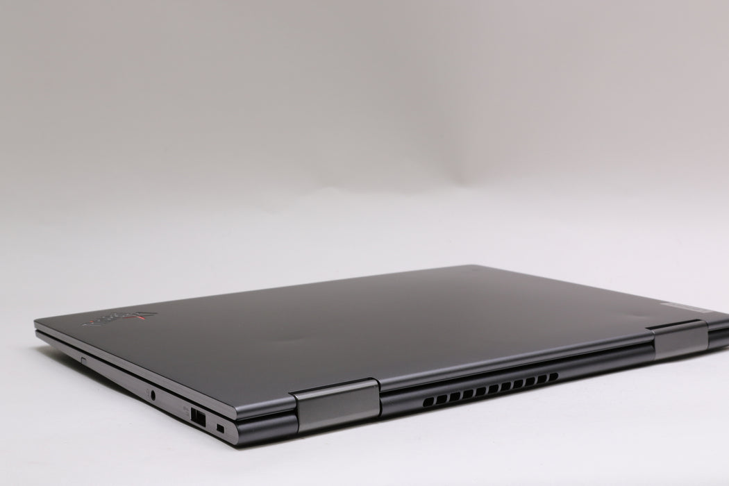 14" UHD+ Lenovo ThinkPad X1 Yoga Gen 8, i7-1370P, 32GB, 512GB SSD, Touchscreen