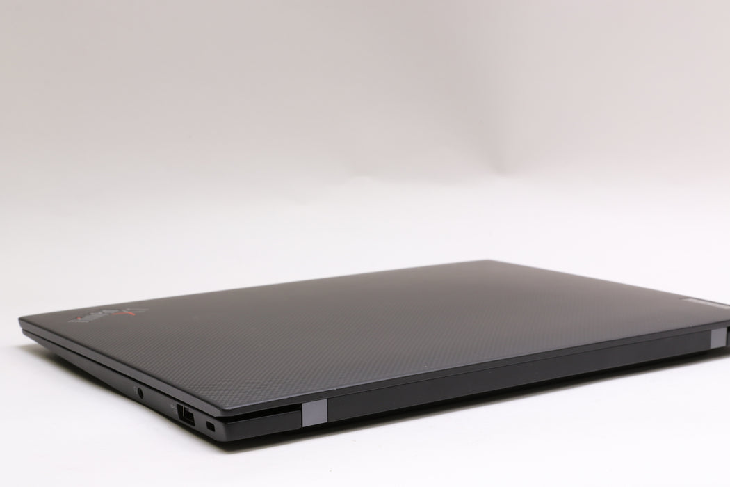 14" UHD+ Lenovo ThinkPad X1 Carbon Gen 10, i7-1270P, 32GB, 512GB SSD