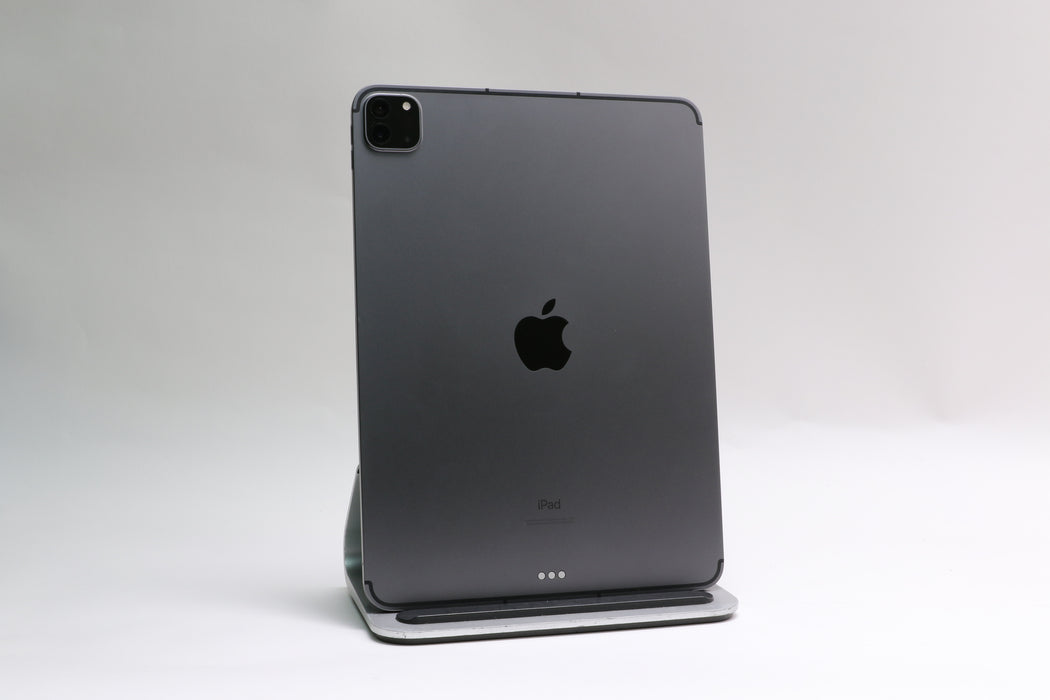 11" Apple iPad Pro M1, 3rd Gen, 256GB, Unlocked, Space Gray, MHMV3LL/A