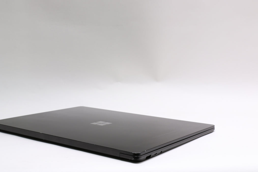 15" Microsoft Surface Laptop 5, i7-1265U, 32GB, 1TB SSD, Touchscreen