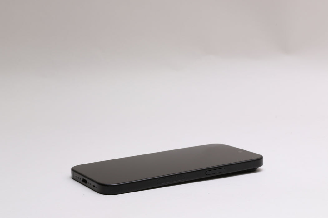 Apple iPhone 15, 128GB, Unlocked, Black, MTLV3LL/A