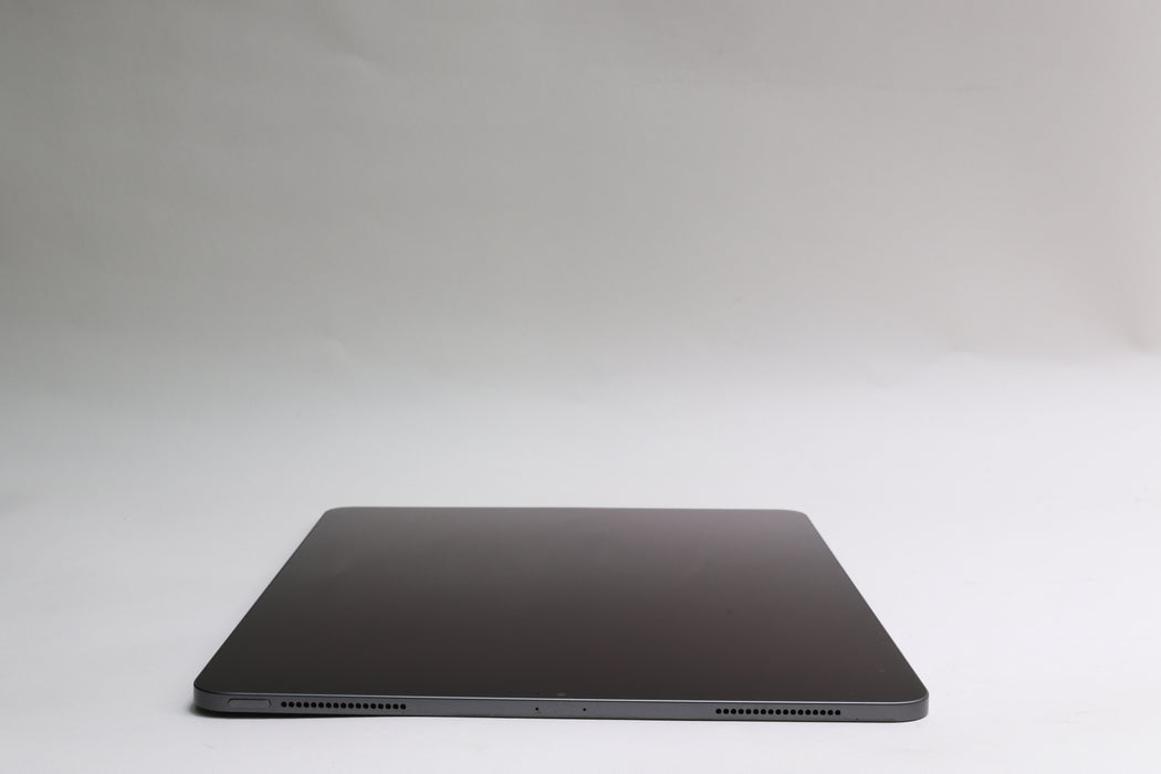 12.9" Apple iPad Pro 4th Gen, 128GB, Wi-Fi Only, Space Gray, MY2H2LL/A w/ Pencil
