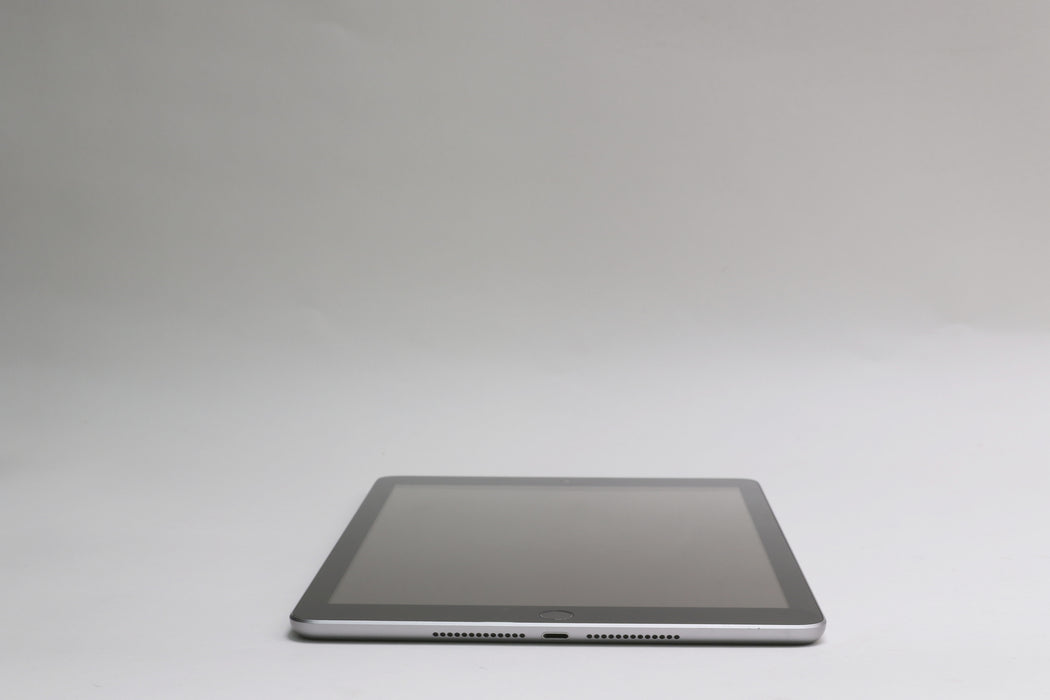 9.7" Apple iPad 5th generation, 128GB, Wi-Fi Only, Space Gray, MP2H2LL/A