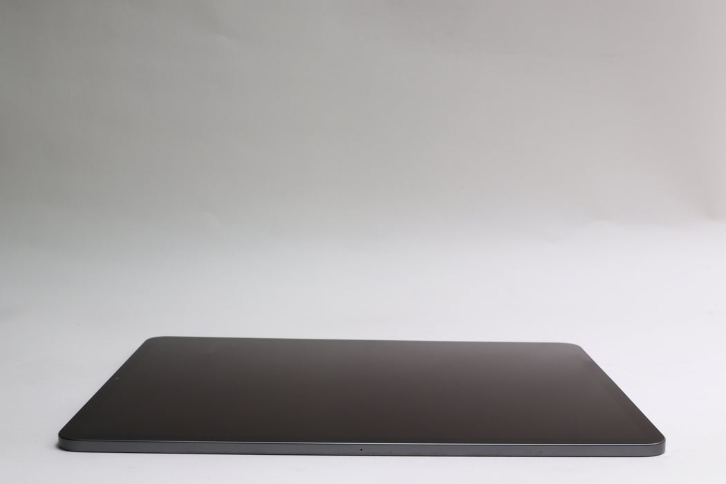 12.9" Apple iPad Pro 4th Gen, 128GB, Wi-Fi Only, Space Gray, MY2H2LL/A w/ Pencil