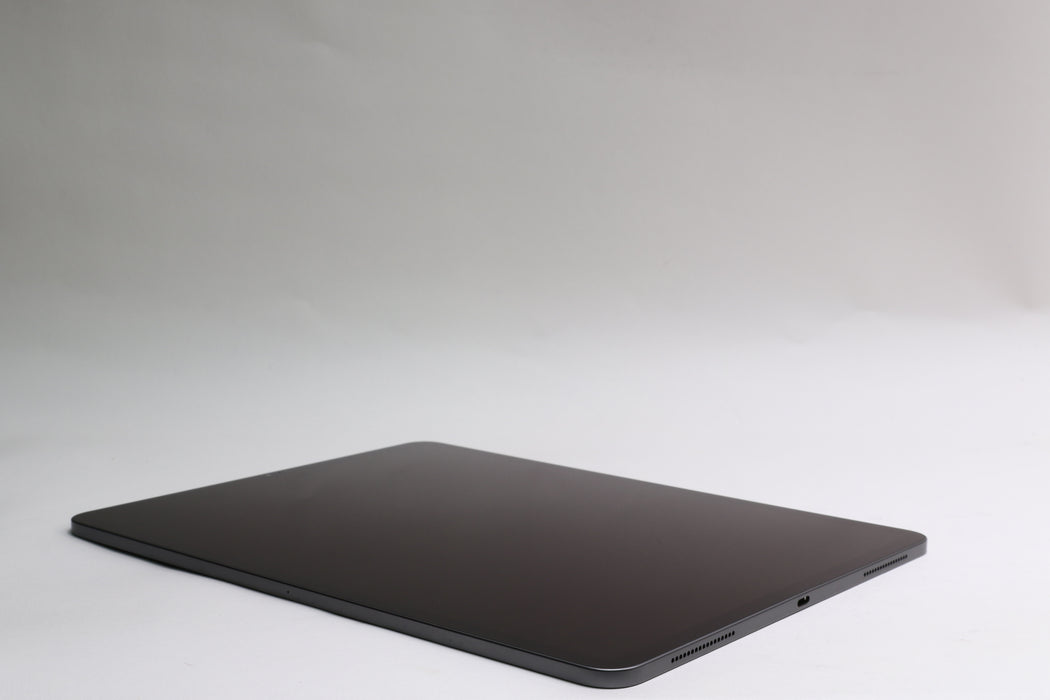 12.9" Apple iPad Pro 4th Gen, 128GB, Wi-Fi Only, Space Gray, MY2H2LL/A w/ Pencil