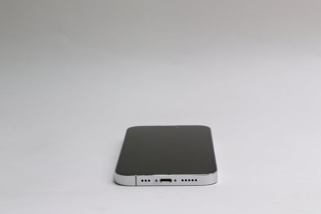 Apple iPhone 14 Pro, 256GB, Unlocked, Silver, MQ0X3LL/A