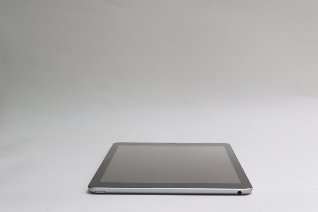 9.7" Apple iPad 6th Gen, 128GB, Wi-Fi Only, Space Gray, MR7J2LL/A