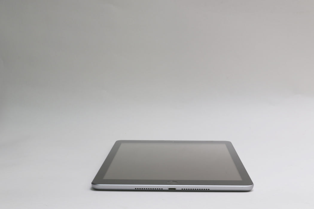 9.7" Apple iPad 6th Gen, 128GB, Wi-Fi Only, Space Gray, MR7J2LL/A