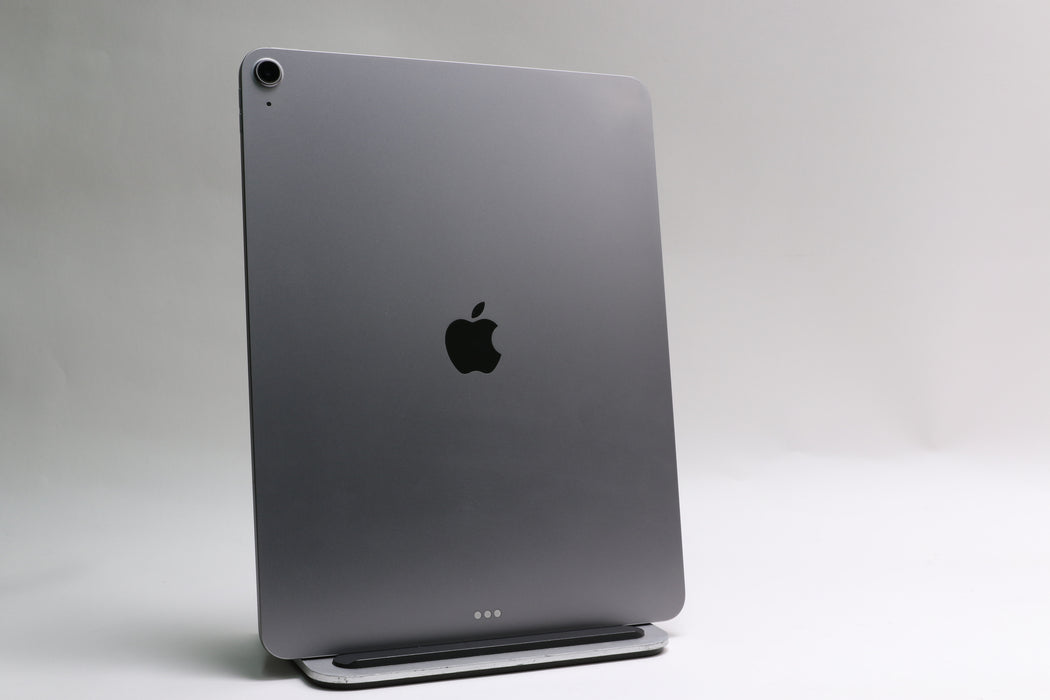 13" Apple iPad Air, M3, 128GB, Wi-Fi Only, Space Gray, MCNH4J/A w/ Pencil Pro