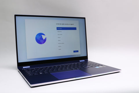 15.6" Samsung Galaxy Book Series, i7-1065G7, 12GB, 512GB SSD, Touchscreen