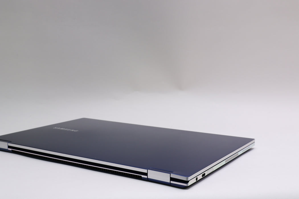 15.6" Samsung Galaxy Book Series, i7-1065G7, 12GB, 512GB SSD, Touchscreen
