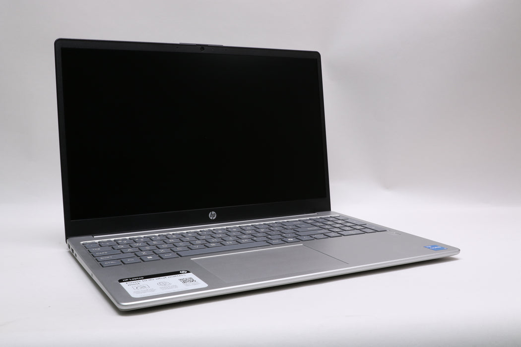 15.6" HP 15-FD0133WM Laptop, i3-N305, 8GB, 256GB SSD, 100% Battery