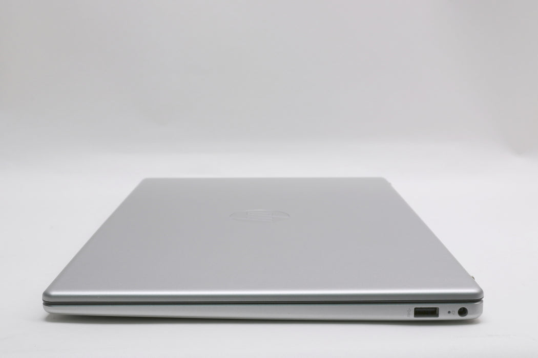 15.6" HP 15-FD0133WM Laptop, i3-N305, 8GB, 256GB SSD, 100% Battery