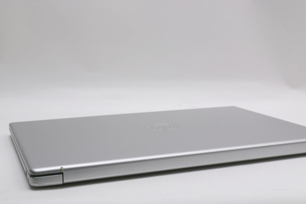 15.6" HP 15-FD0133WM Laptop, i3-N305, 8GB, 256GB SSD, 100% Battery