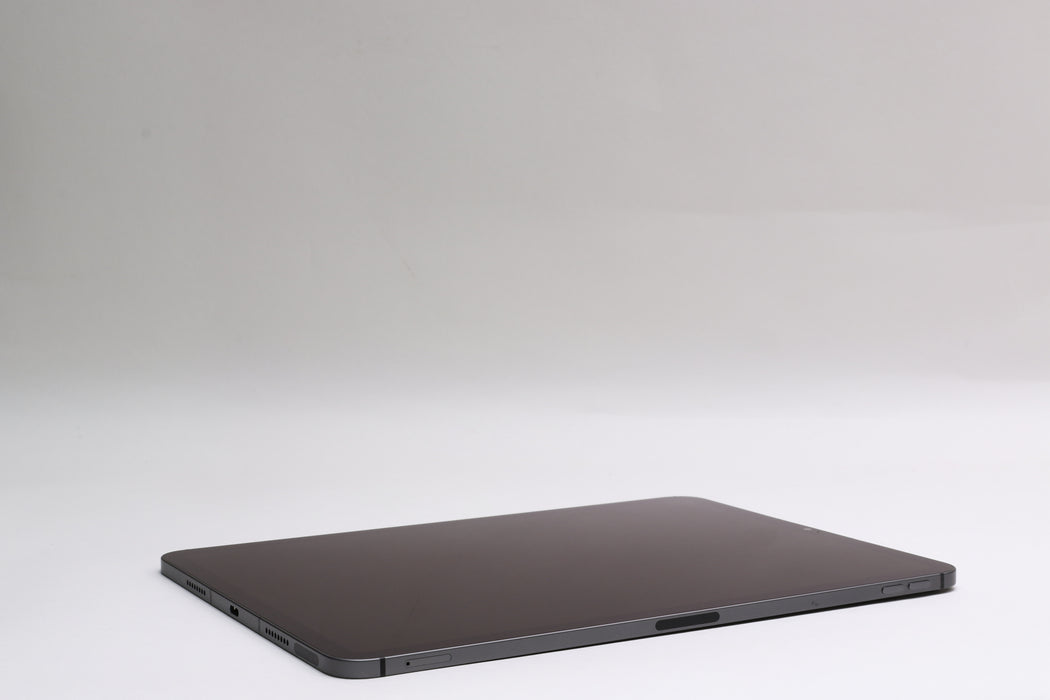 11" Apple iPad Pro M1, 3rd Gen, 256GB, Unlocked, Space Gray, MHMV3LL/A