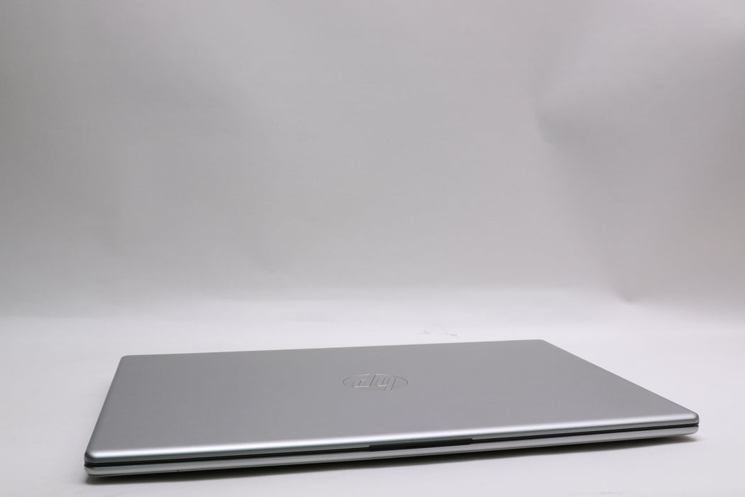 15.6" HP 15-FD0133WM Laptop, i3-N305, 8GB, 256GB SSD, 100% Battery