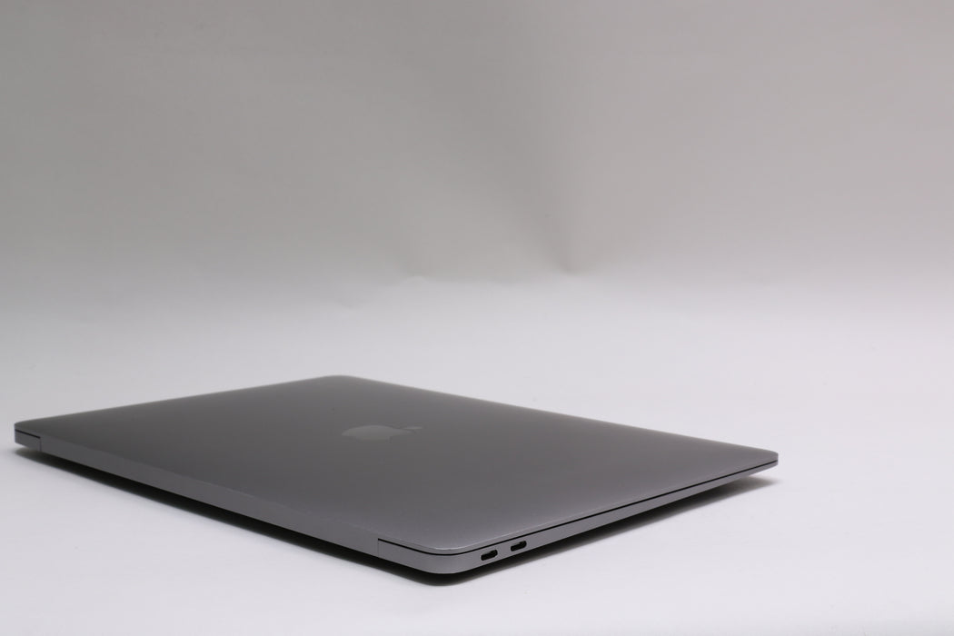 13" 2020, MacBook Air, MGN63LL/A, Apple M1, 8GB, 256GB SSD, 7C