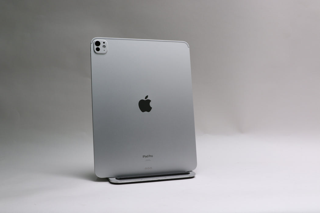 13" Apple iPad Pro M4, 1TB, Wi-Fi Only, Silver, NVX73LL/A