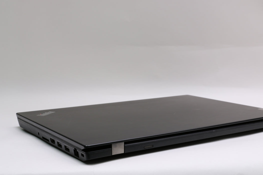 15.6" Lenovo ThinkPad P15v Gen 2i, i7-11800H, 16GB, 512GB SSD