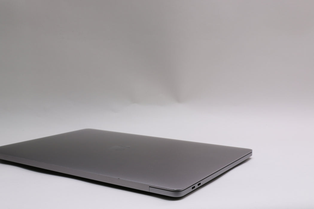 16" 2019, MacBook Pro, MVVK2LL/A, i9-9880H, 16GB, 1TB SSD, Radeon Pro 5500M