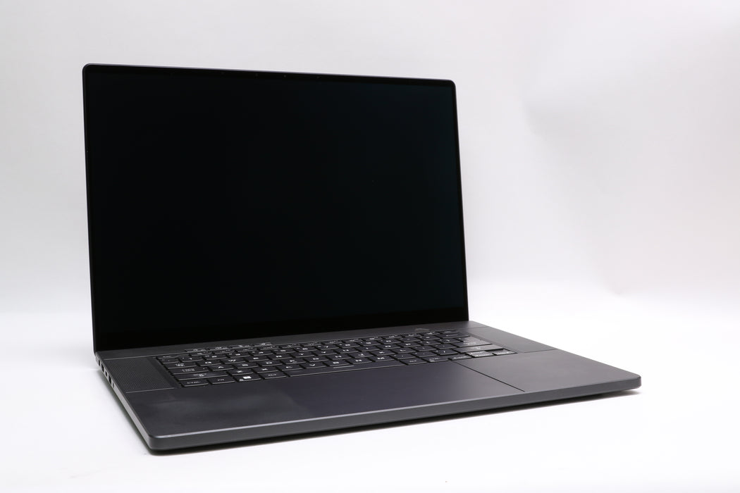 16" ASUS ROG Zephyrus G16 GU605MZ, Ultra 9 185H, 32GB, 1TB (2x 512GB) SSD
