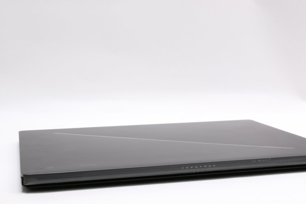 16" ASUS ROG Zephyrus G16 GU605MZ, Ultra 9 185H, 32GB, 1TB (2x 512GB) SSD