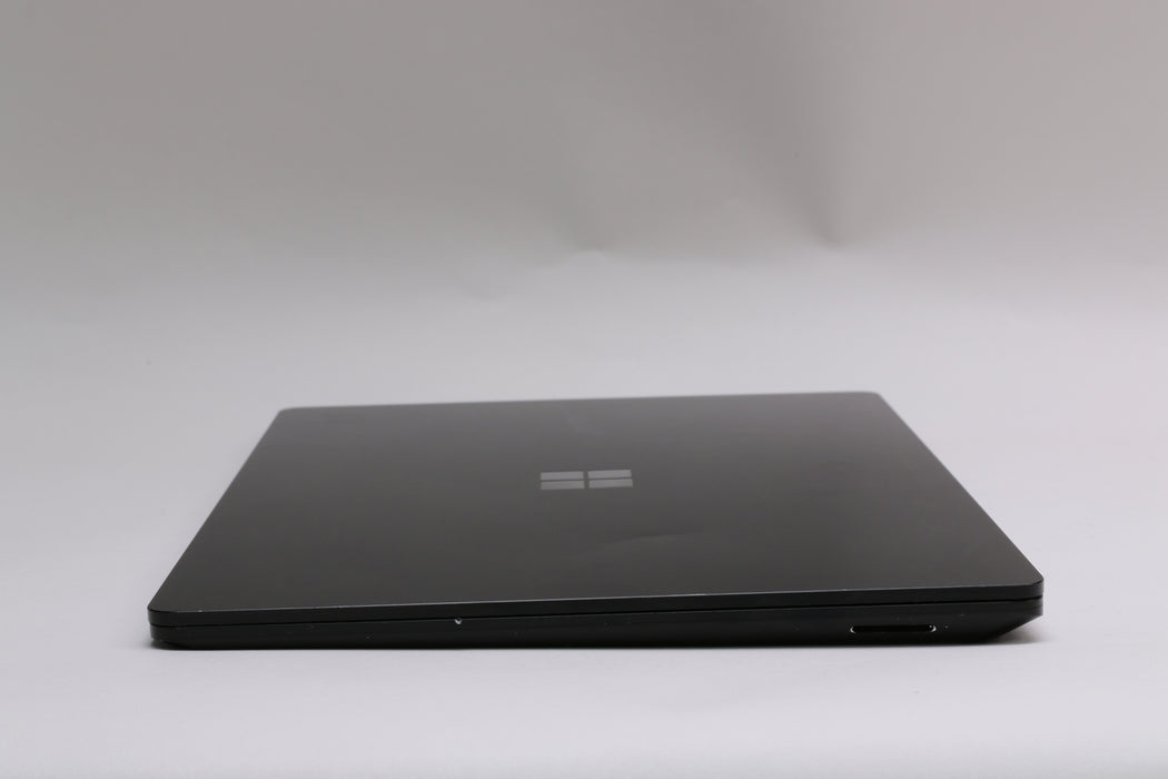 13.6" Microsoft Surface Laptop 4, i5-1135G7, 8GB, 512GB SSD, Touchscreen