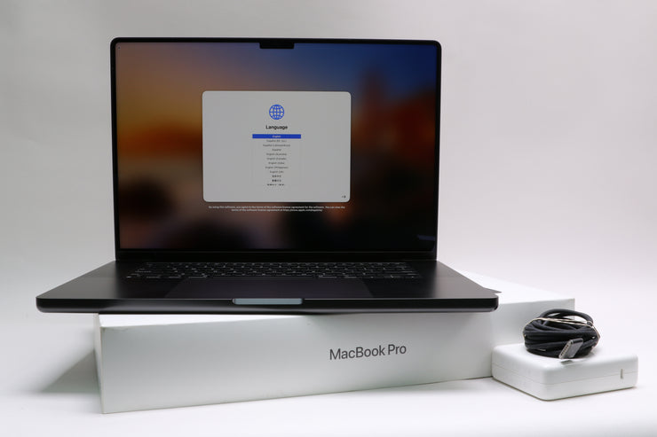 16" 2024, MacBook Pro, MX303LL/A, Apple M4 Max, 36GB, 1TB SSD, 32C