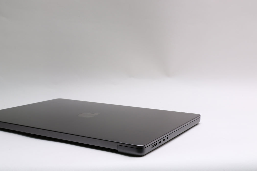 16" 2024, MacBook Pro, MX303LL/A, Apple M4 Max, 36GB, 1TB SSD, 32C
