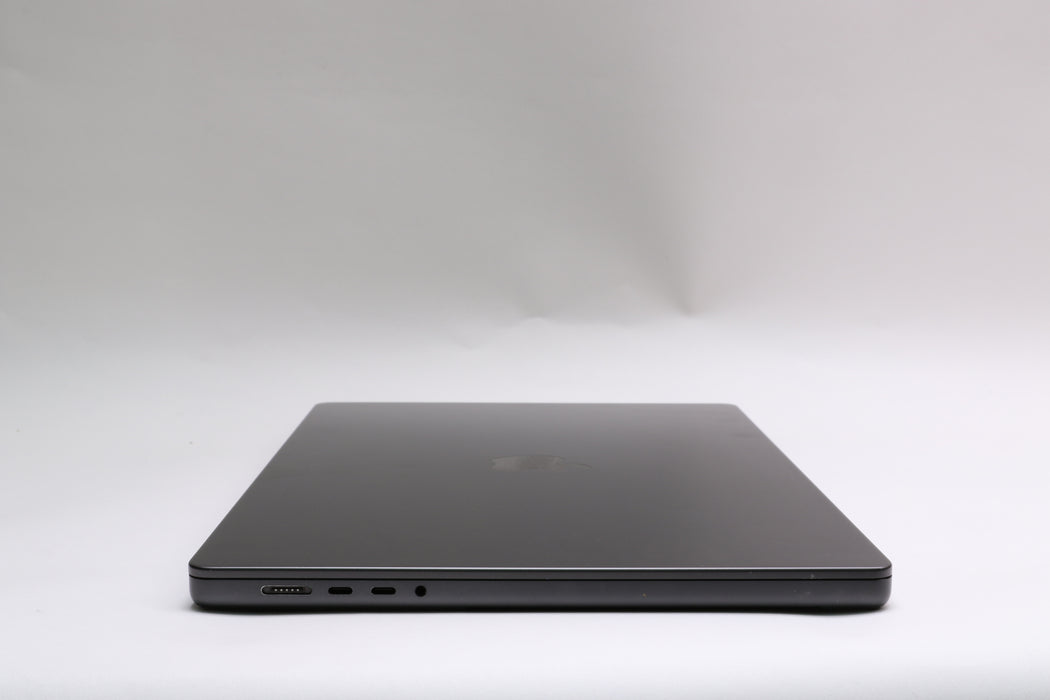 16" 2024, MacBook Pro, MX303LL/A, Apple M4 Max, 36GB, 1TB SSD, 32C